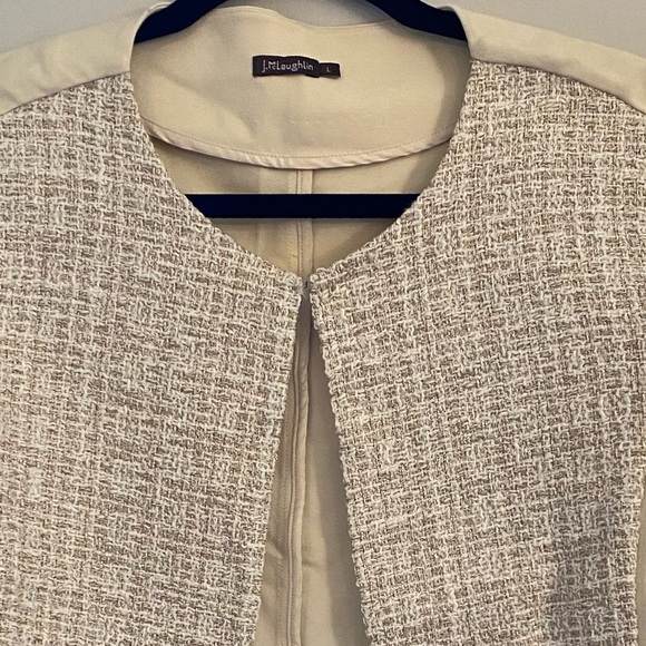 J. McLaughlin Iris Cardigan Soft Cream Tweed Front Metallic Thread Size Medium - Picture 3 of 10